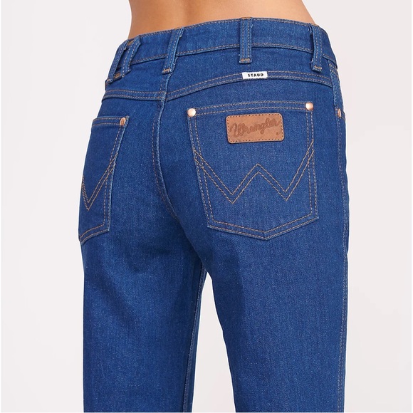 WRANGLER STAUD BIKINI JEAN - Picture 3 of 10